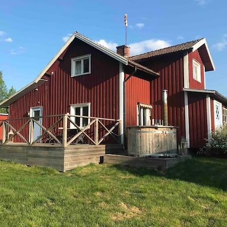 Warm Beheiztes Gemuetliches Haus In Der Natur Sunne Eksteriør bilde